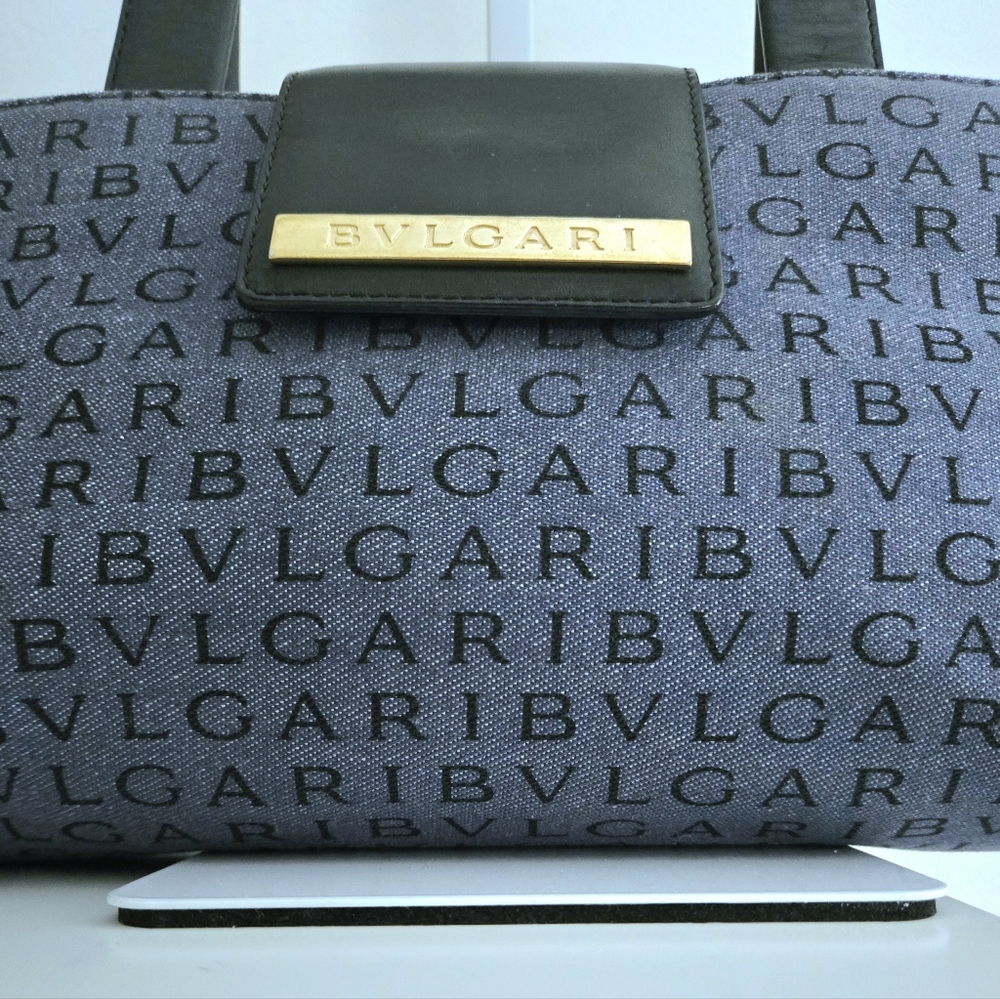 Authentic BVLGARI Logo Denim Blue Mania Vintage Leather Shoulder Bag